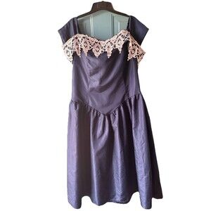 VTG'80 ILGWU Prom Formal Navy Blue Satin Lace Dress /Puffs Sleeves /Bows Size 40